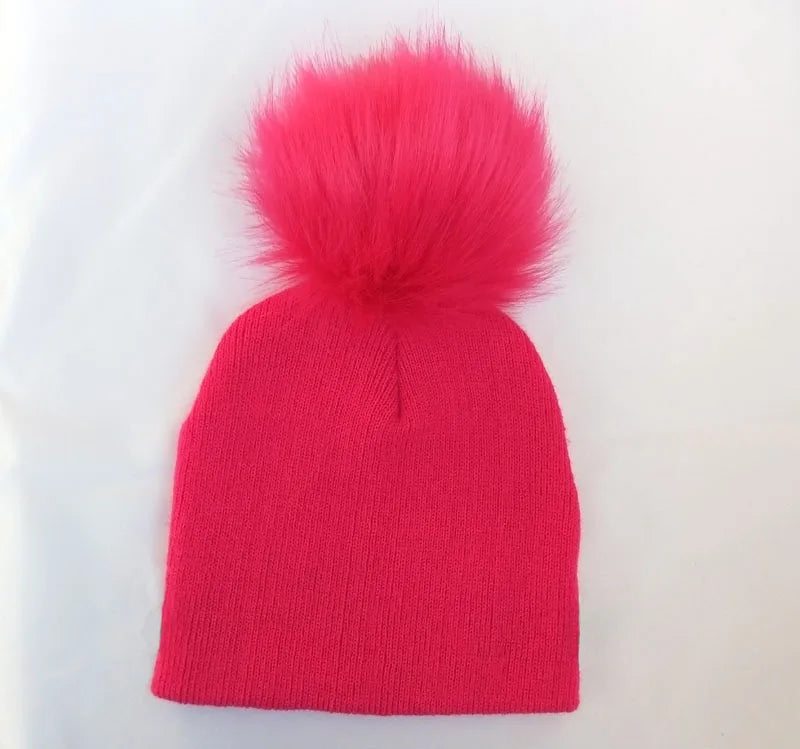 Gorros de Pompom e com Orelhinhas de Pompom