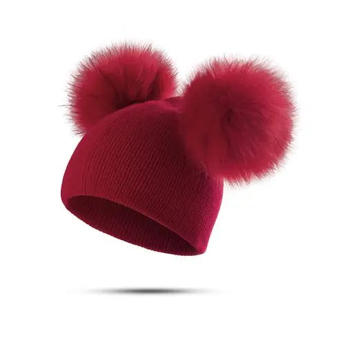 Gorros de Pompom e com Orelhinhas de Pompom
