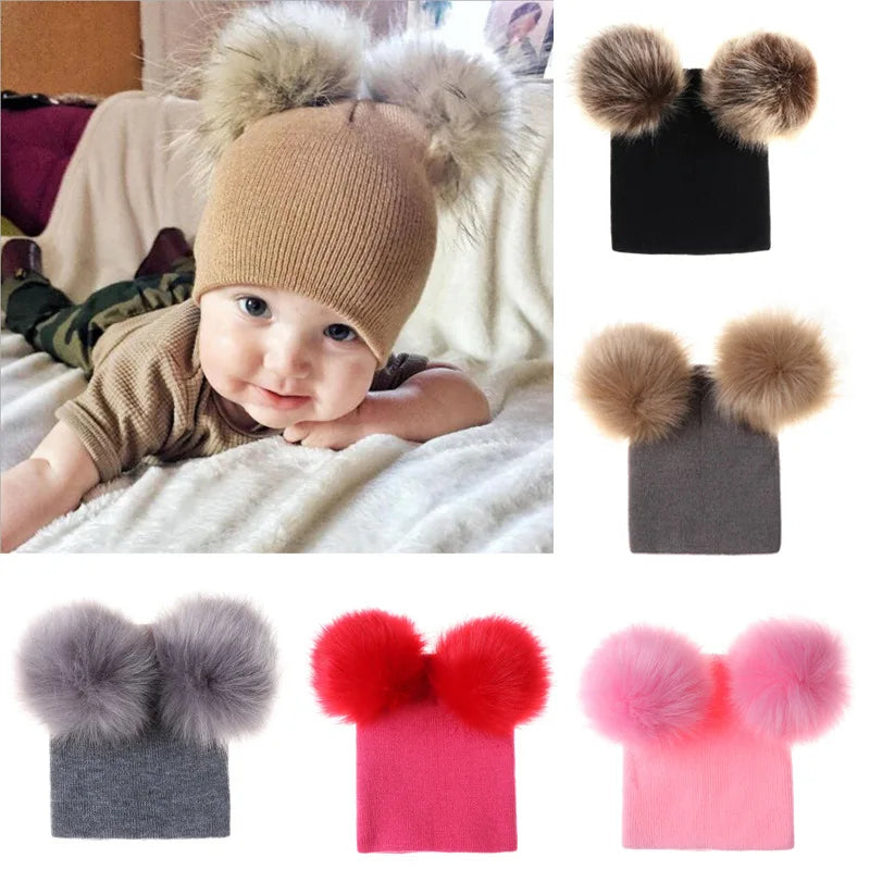 Gorros de Pompom e com Orelhinhas de Pompom