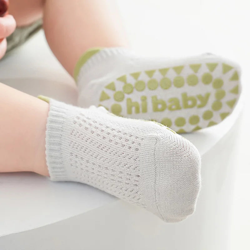 6 pares de meias de algodão antiderrapantes para bebês
