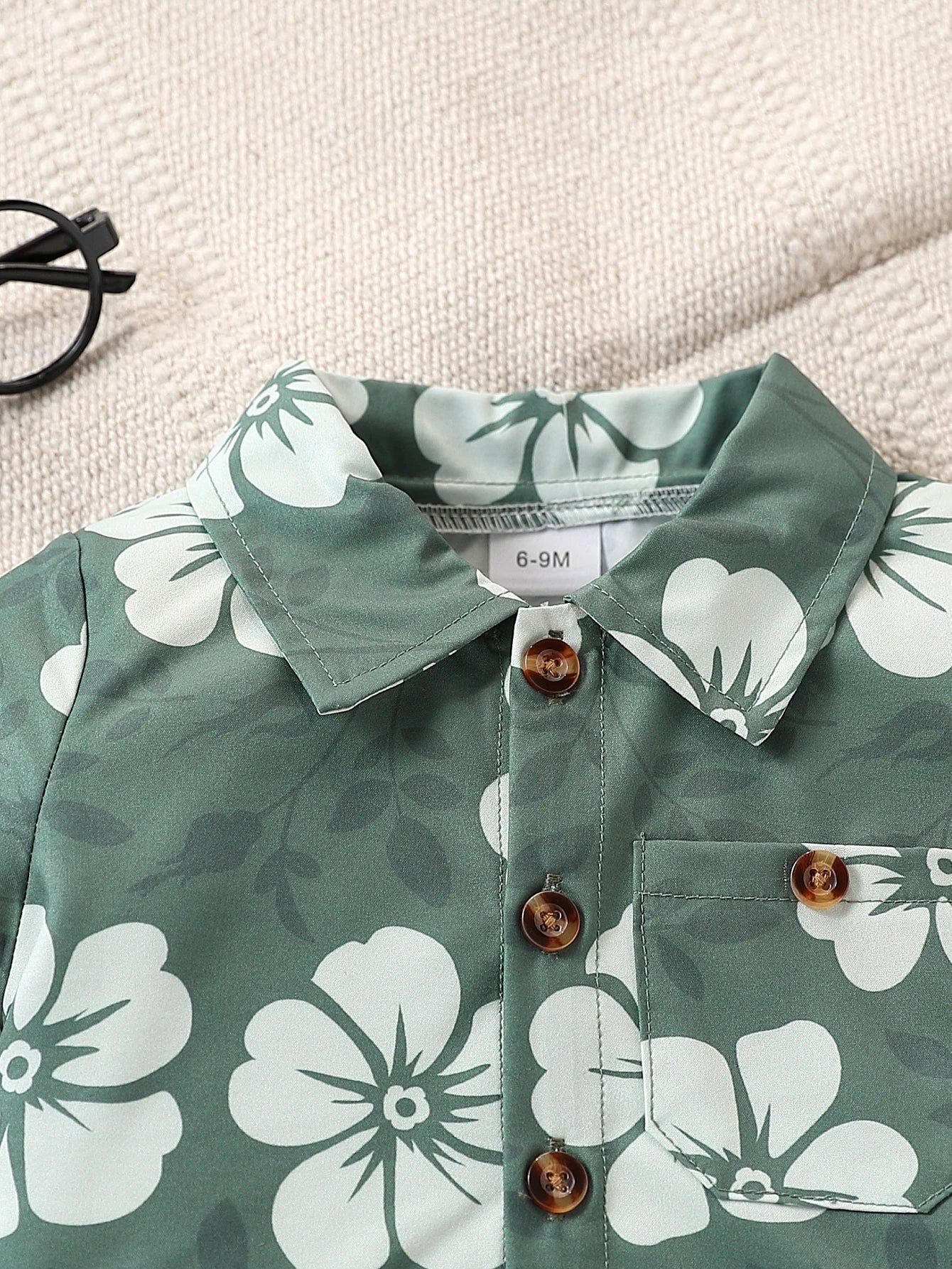 Conjunto camisa de manga curta e Shorts