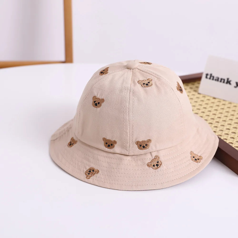 Chapéu Bucket com desenho de Urso