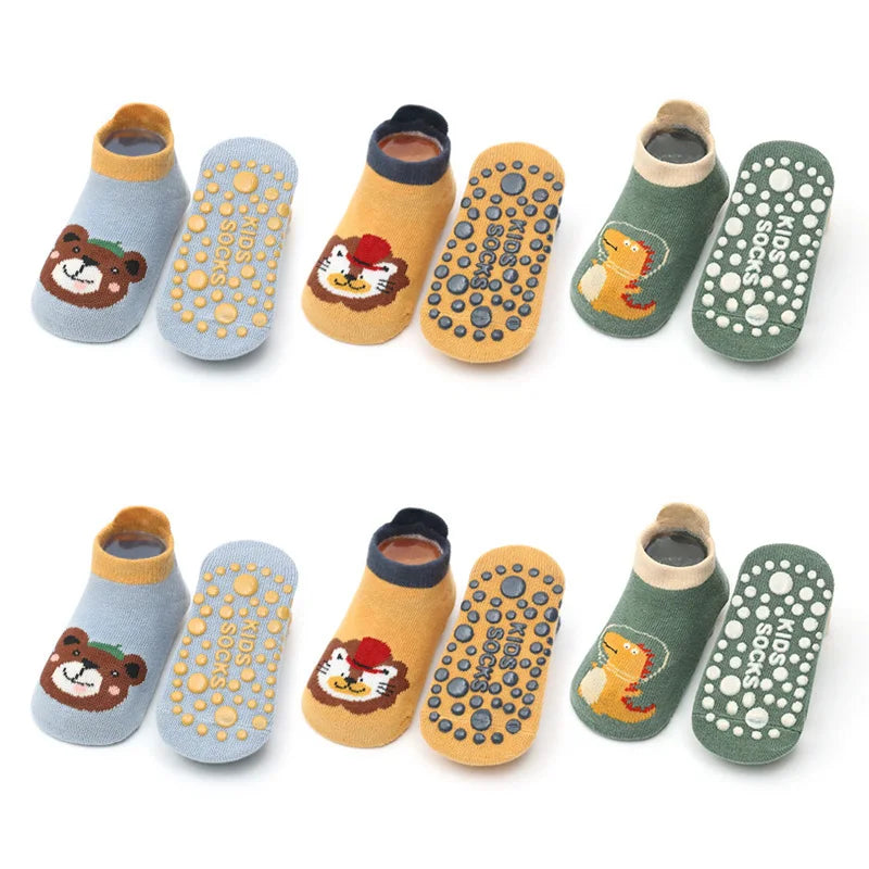 6 pares de meias de algodão antiderrapante para crianças, com desenhos fofos