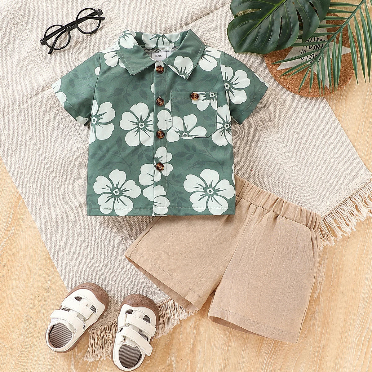 Conjunto camisa de manga curta e Shorts