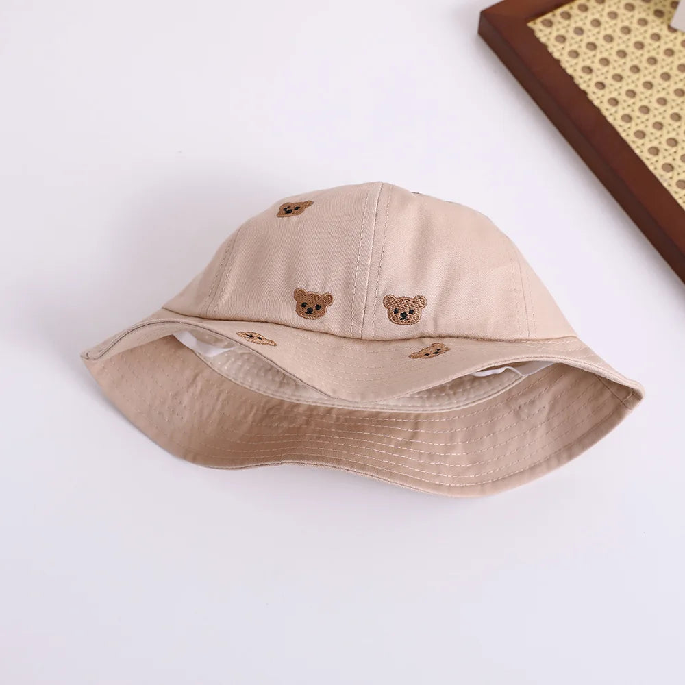 Chapéu Bucket com desenho de Urso