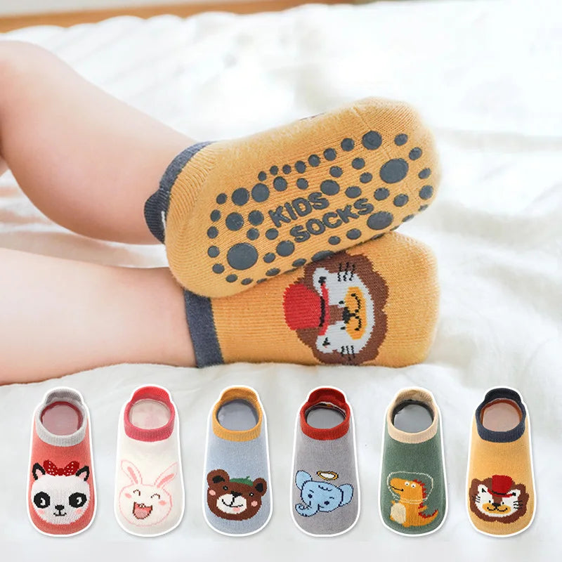 6 pares de meias de algodão antiderrapante para crianças, com desenhos fofos