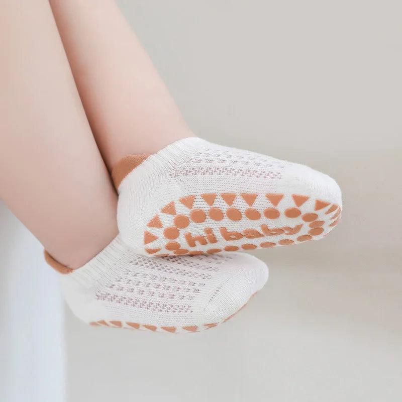 6 pares de meias de algodão antiderrapantes para bebês
